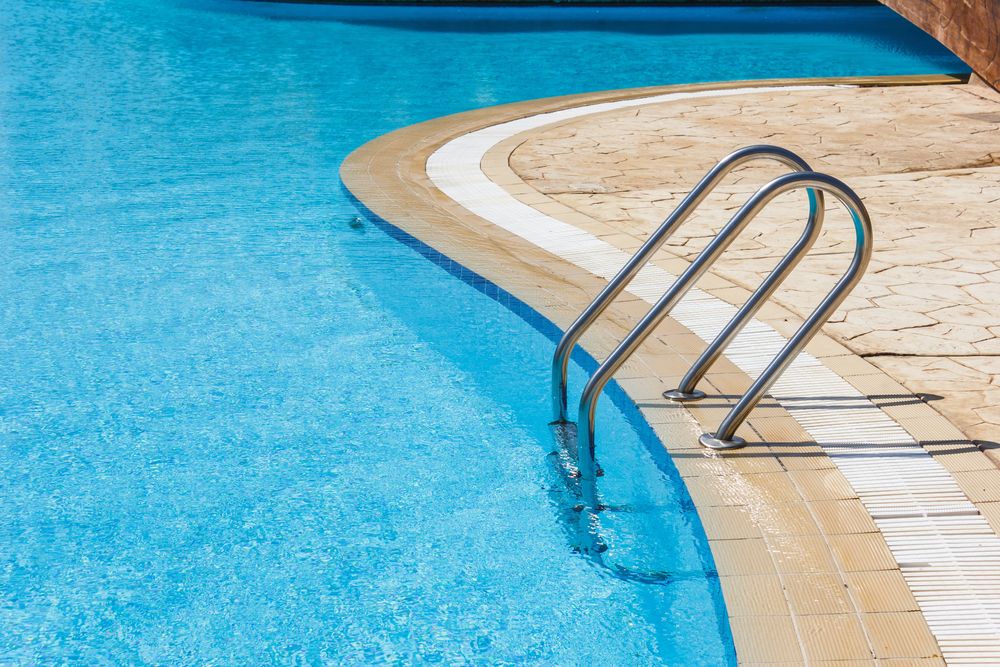 Why Should I Choose a Concrete Pool?